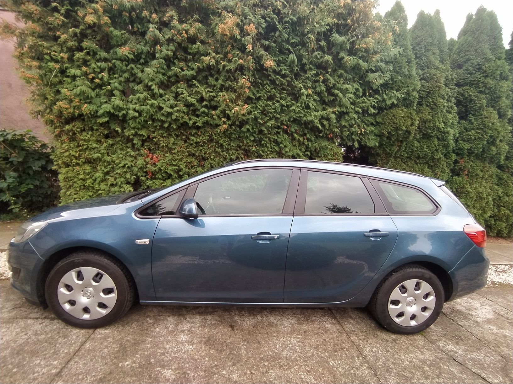 Opel Astra 2014r 1.7cdti lift