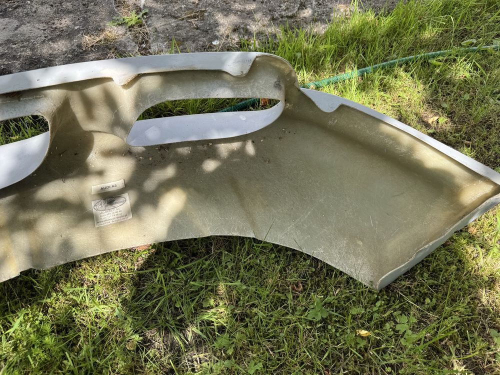 Dokladka zderzaka przedni Audi A3 8L bodykit