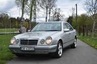 Mercedes Benz E200, W210