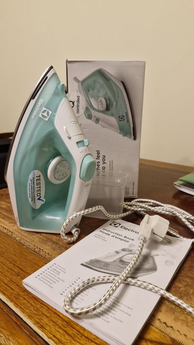 Праска Electrolux EDB1720