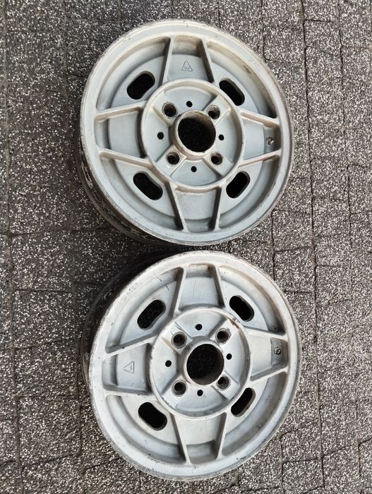 Felga aluminiowa 12" 4x98 4J Fiat 126P Maluch cena za sztukę