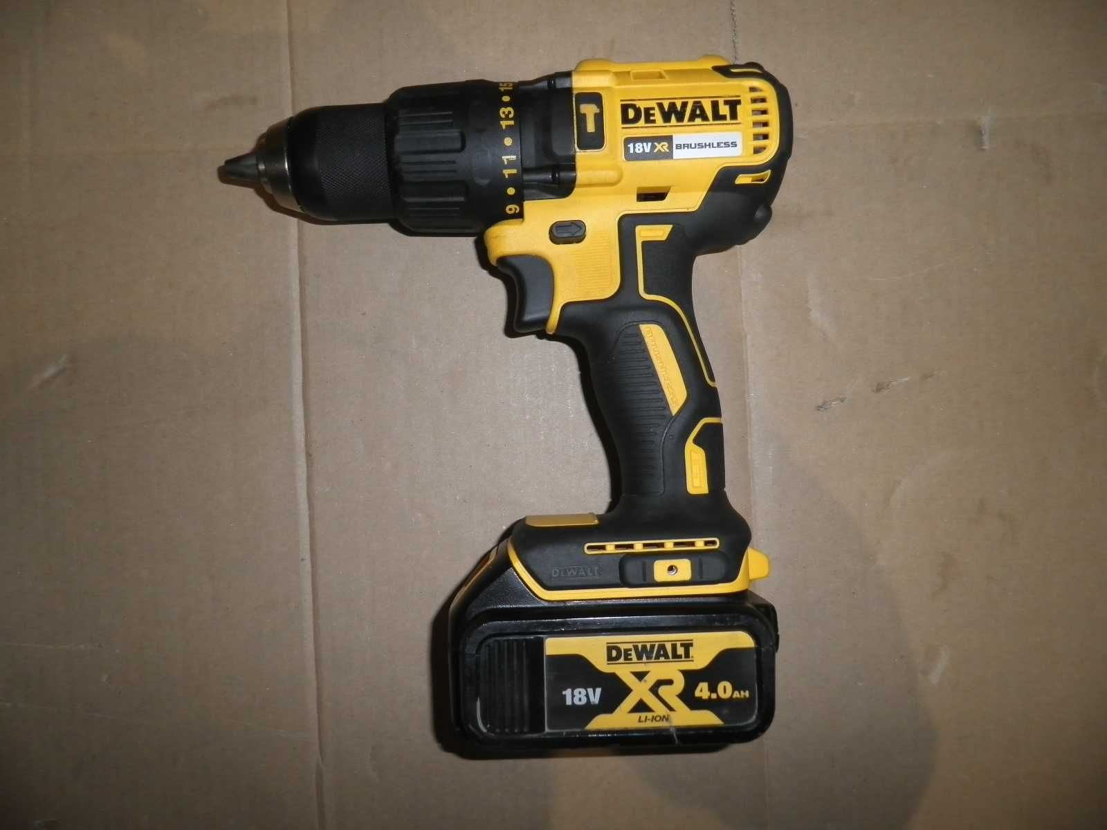 Zestaw Dewalt wkrętarka DCD778 i zakrętarka DCF787