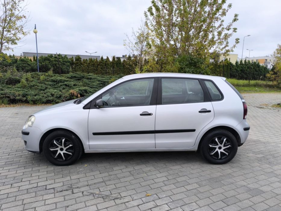 Polo 1.4 Benz bez korozji 2007 rok 5 drzwi. Stan bdb