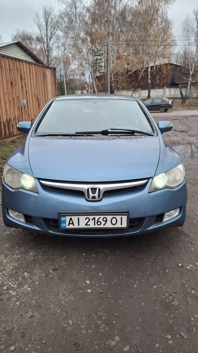 Продам HONDA civic 1.8 газ/бензин