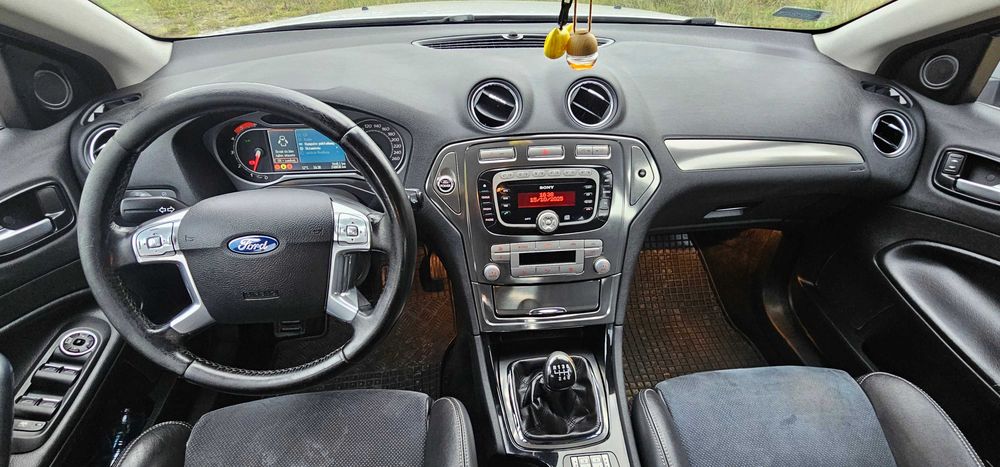 Ford Mondeo 2.0 TDCi, Titanium, Xenony, KOMBI