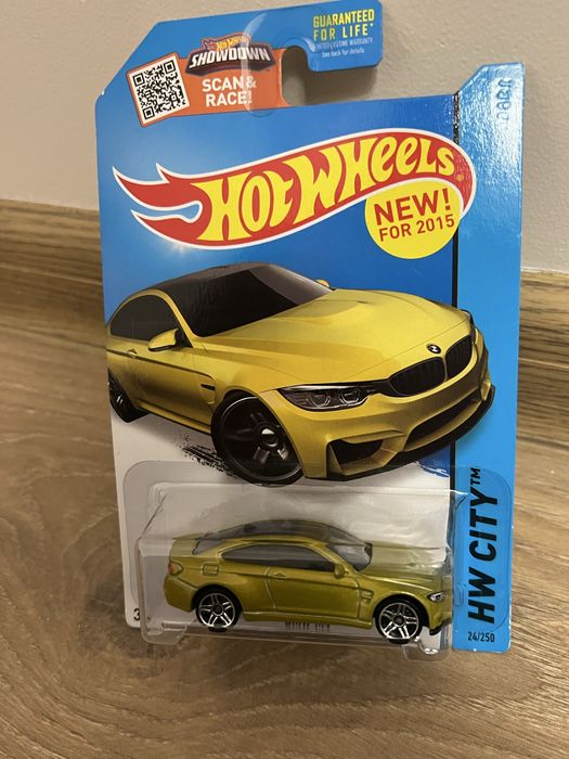 2015 BMW M4 Hot Wheels