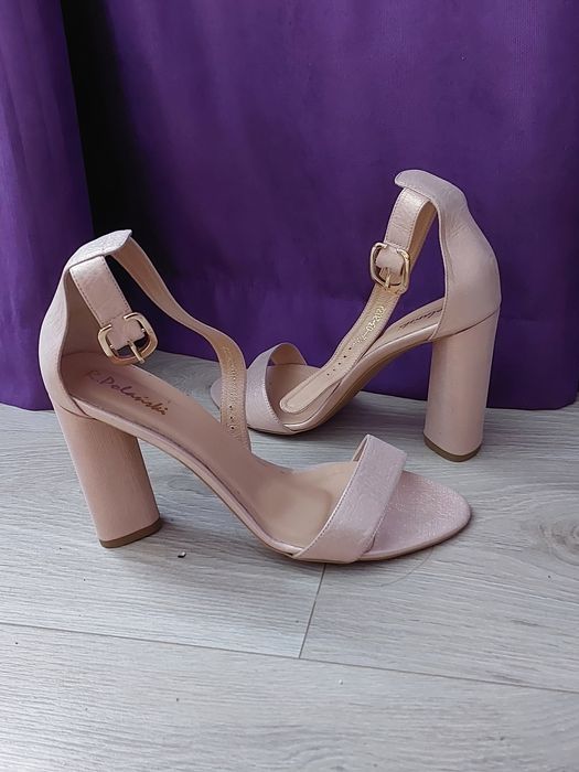 Босоніжки бренд R.Polanski