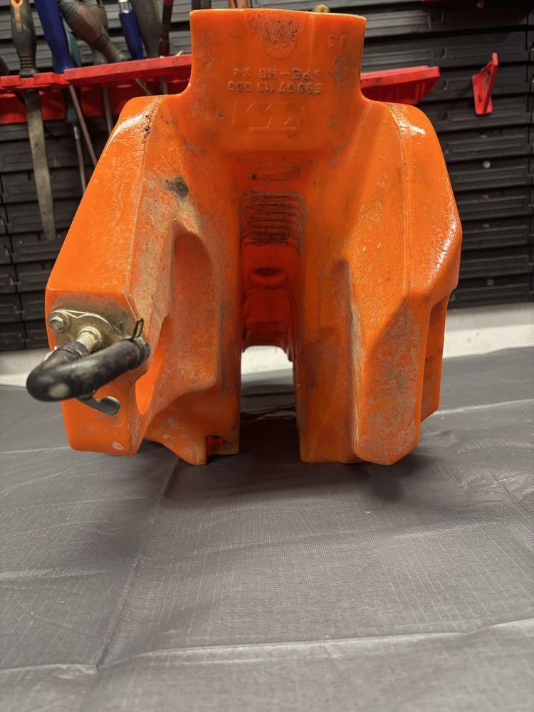 Bak zbiornik paliwa KTM SX450 RFS EXC 520 525