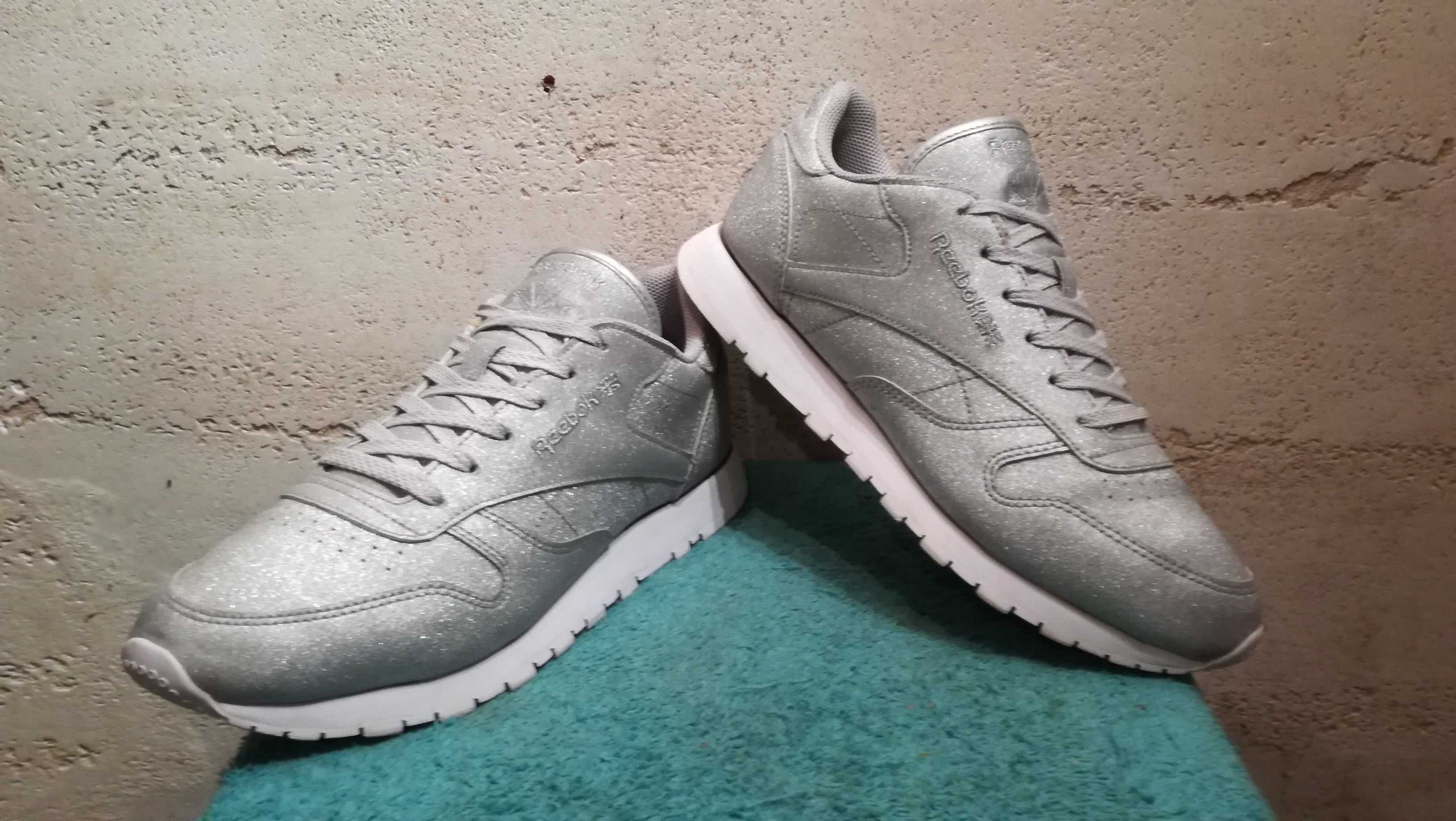 REEBOK Classic DIAMOND-SILVER METALIC r.40 stan idealny