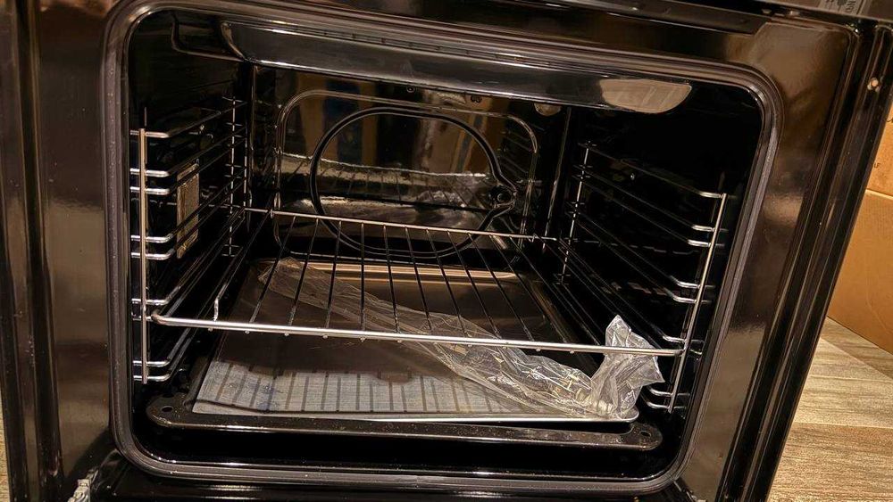 Продам газовий духовий шкаф