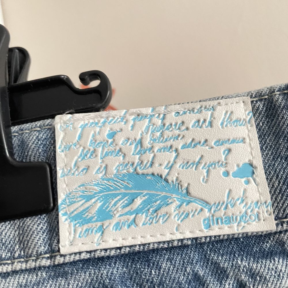 Gina Tricot Perfect jeansowe szorty niski stan spodenki bawełna 36 38