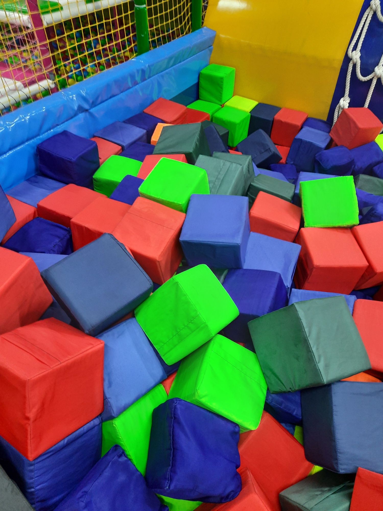 Кубики для прыжков ям, поролоновые кубики
