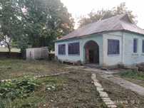 Продам хату у селі Маньківка