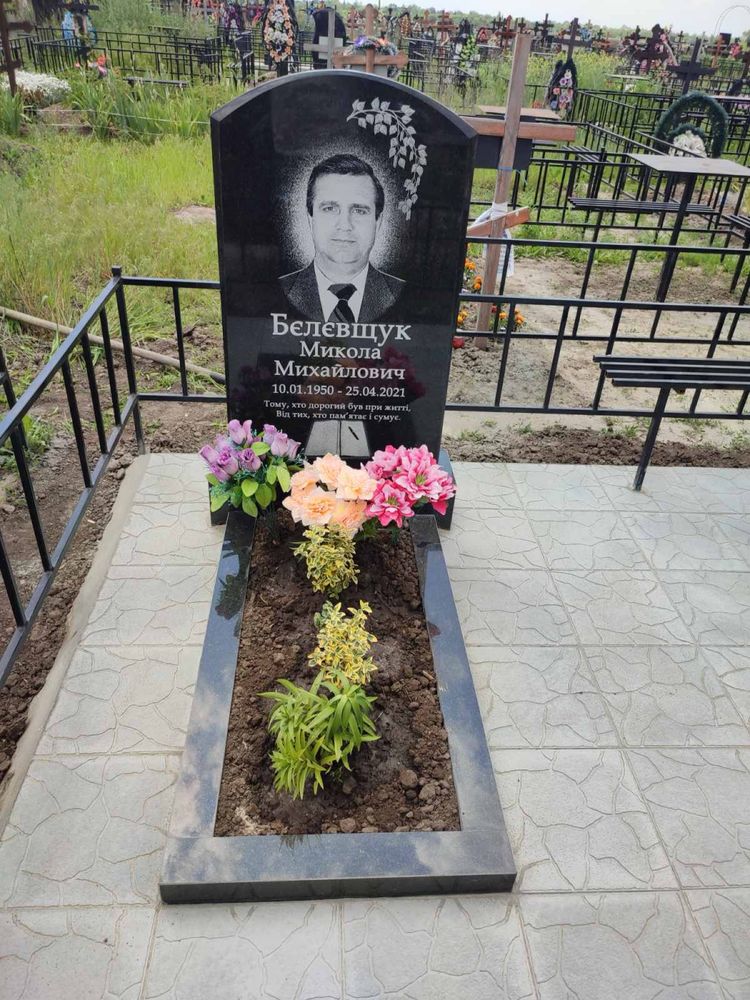 Гробы и памятники, опт и розница