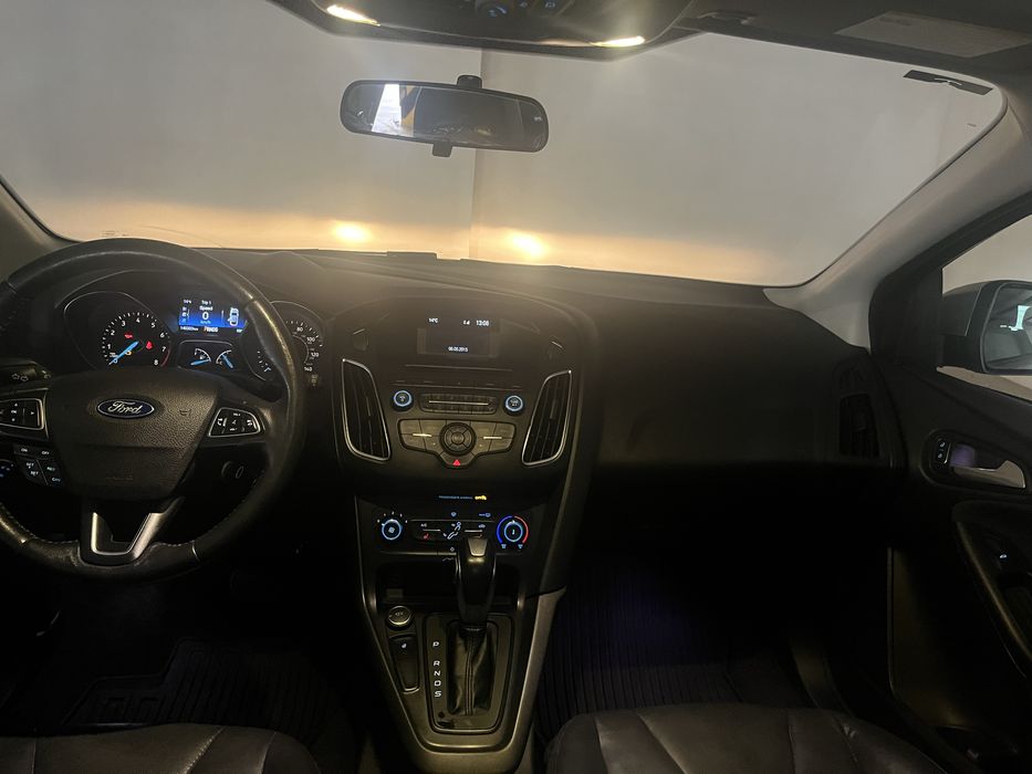 Ford Focus 3 2015 хетчбек