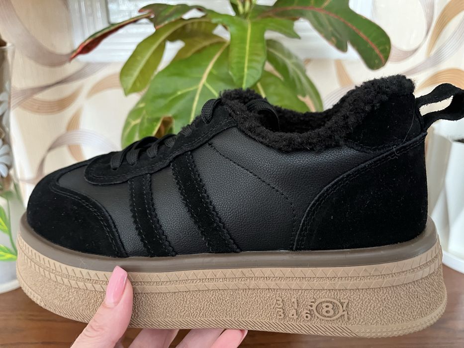 Утепленні кросівки, замша+нат. шкіра 38р