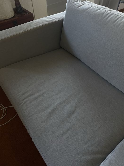 sofa cinzento ikea