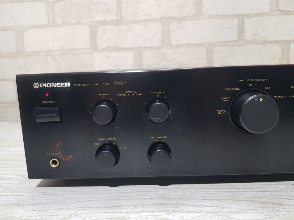 Стерео підсилювач/усилитель Pioneer A-401 2х80Вт б/у з Німеччини