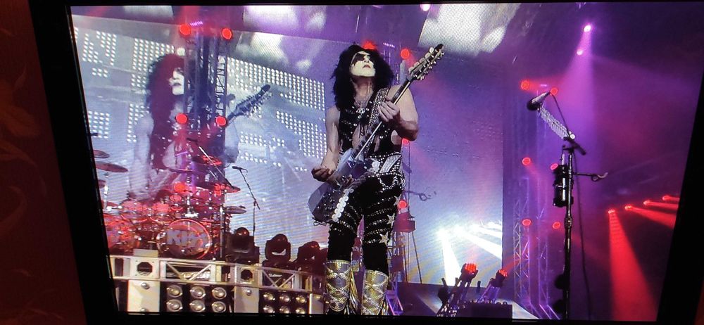 Продам плазменный телевизор Pioneer.