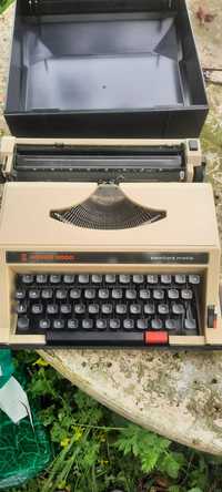 Vendo Máquina Escrever Manual - Antiga