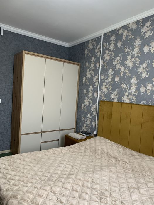 2к квартира подобово .Кіцмань.центр.