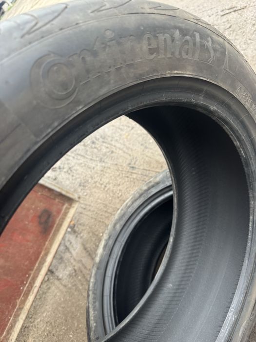 Шини літні Continental 245/45 R19