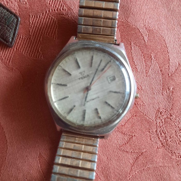 BAYARD, relógio parede,14 relógios de pulso avariados e 13 braceletes.