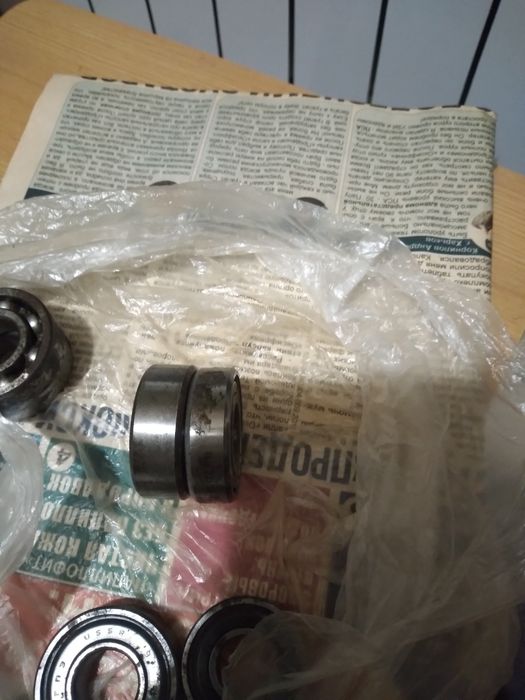 Подшипник 203 8 гпз 80203с17