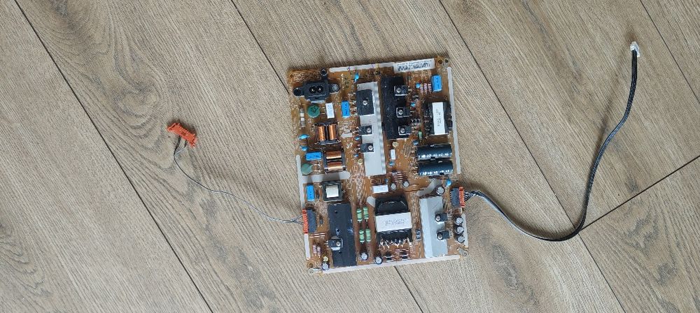 Płyta główna i tunery