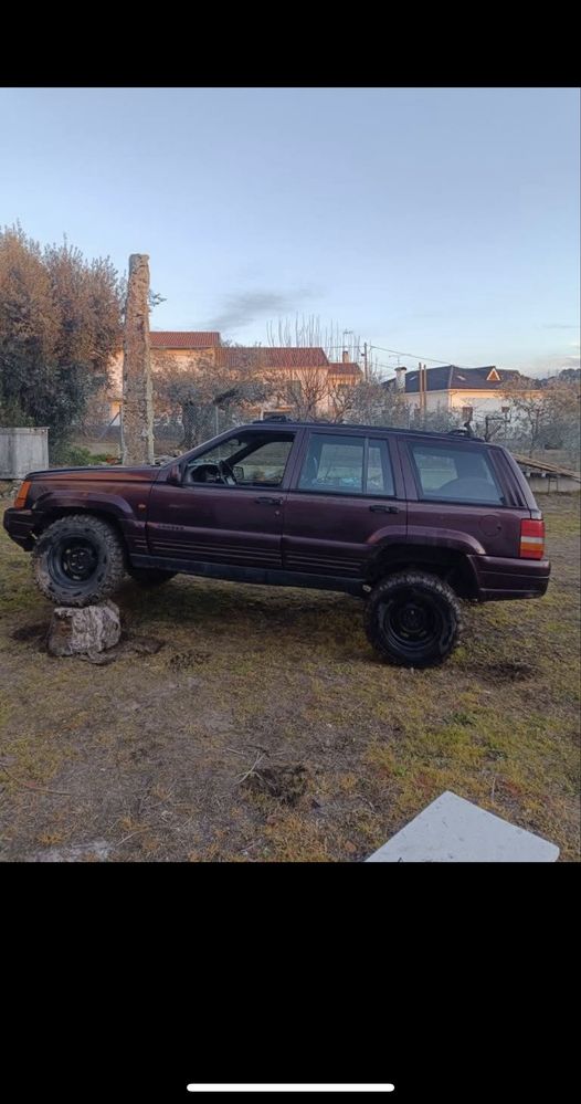 Jeep grand cherokee 2.5 115cv com 214000km ano1999 inspecao e selo ok