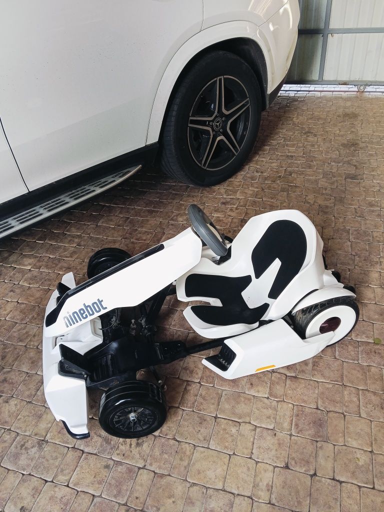 Ninebot GoKart Kit + miniPro White