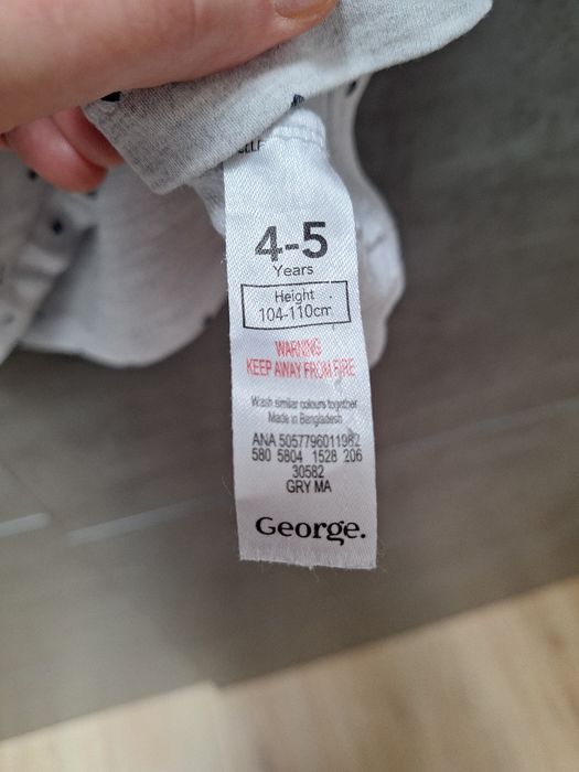 Sukienka dla dziewczynki 104/110 George