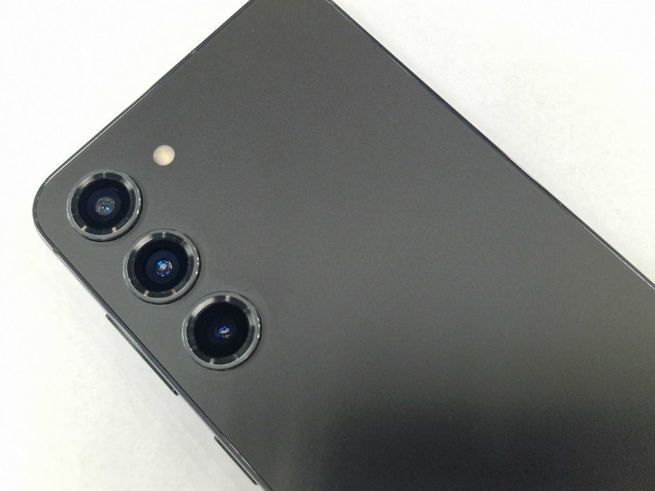 Samsung Galaxy S23/ 8GB/ 128GB/ Phantom Black/ Grade A- / gw do 05.26