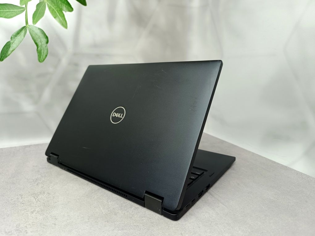 Сенсорний Dell Latitude 7390 2-in-1/i5-8350U/8/256/13.3 " Full HD IPS