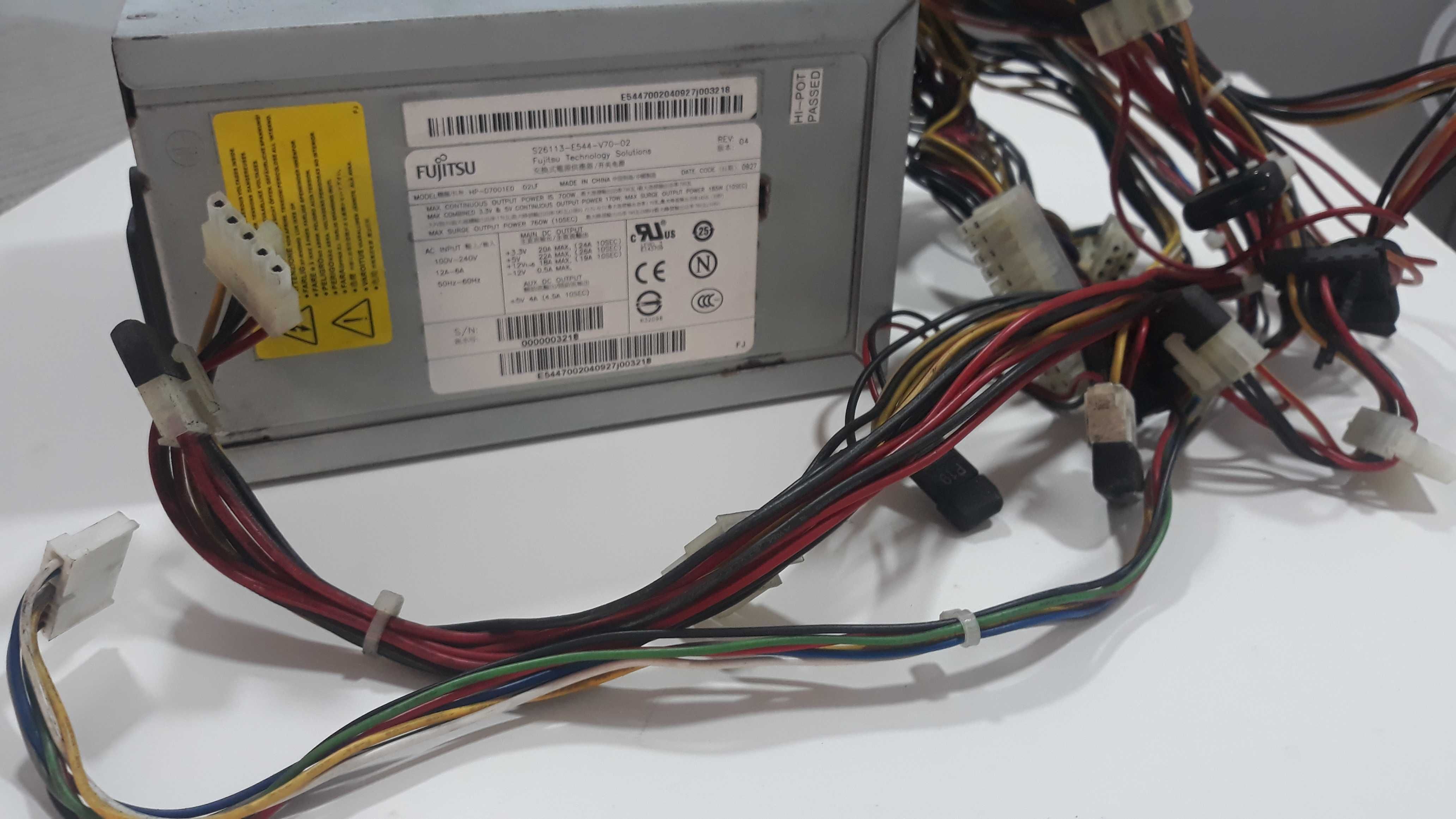 Servidor Fujitsu Primergy TX200 S5 (Componentes - Peças)