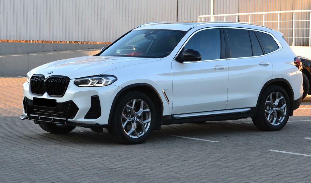 BMW X3 2023 SportDrive 30i 252к.с бензин G01 LCI