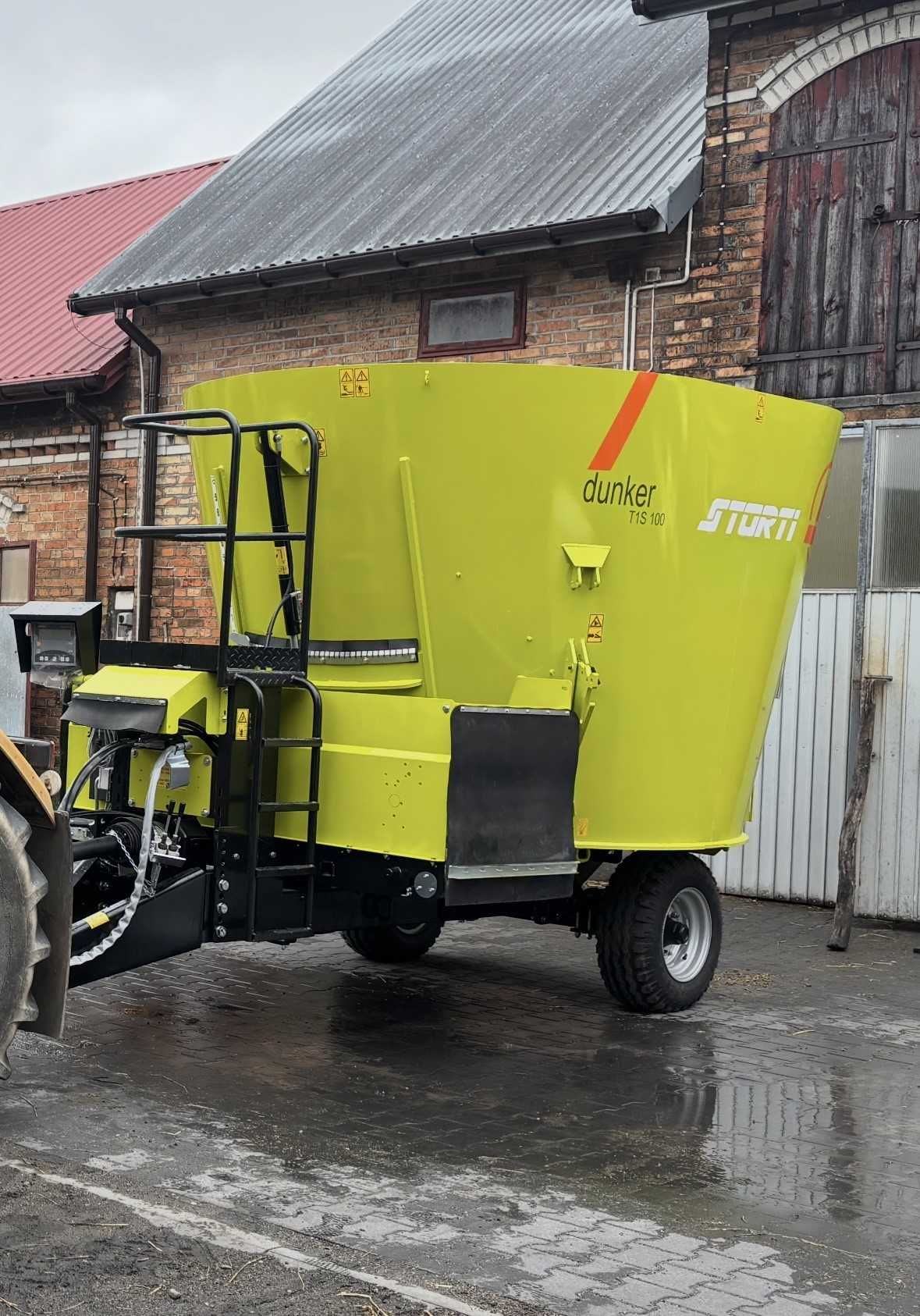 Wóz paszowy 10m3 STORTI Dunker T1 100 fabrycznie nowy 8m3 12m3 16m3 18