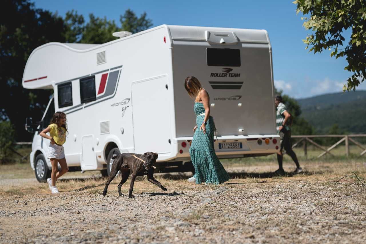 KAMPER/camper DO WYNAJĘCIA samochód kempingowy WYNAJEM