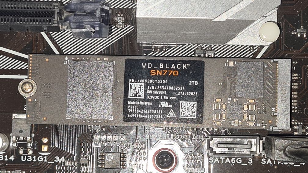 Komputer i monitor pc gtx 1080ti