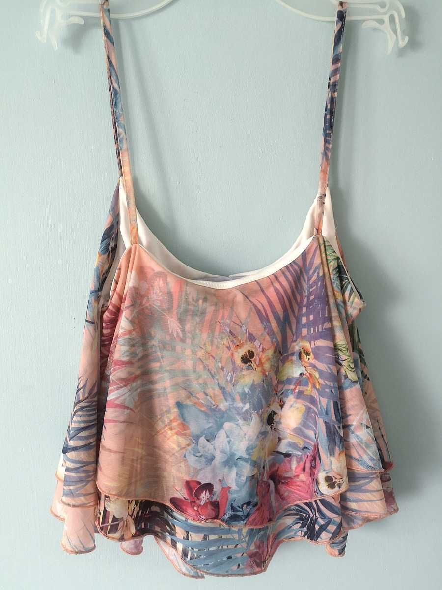 Kolorowy top na ramiączkach New Look 36 S bluzeczka z falbanami kwiaty