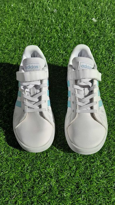 Sapatilhas Adidas Olaf (frozen) 35