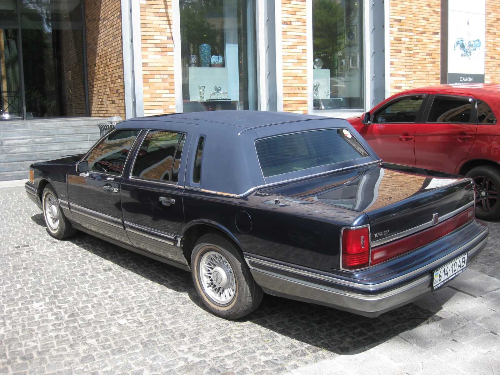 аренда lincoln town car 1991 темно-синий