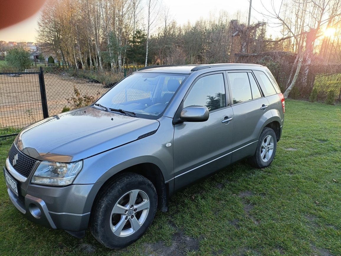 Sprzedam Suzuki grand Vitara 2.0