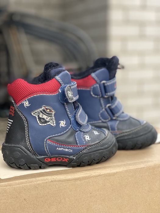 Демисезонні ботинки geox
