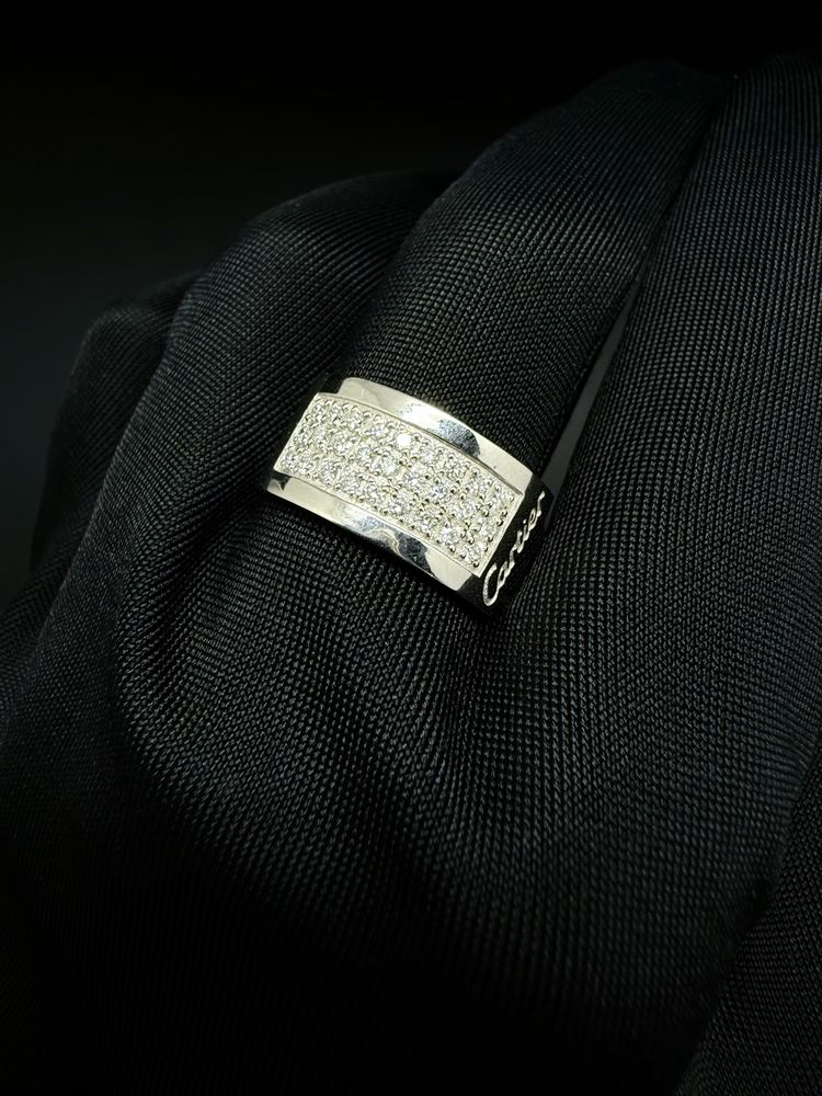 Золота каблучка / Золотое кольцо / Cartier / Діаманти