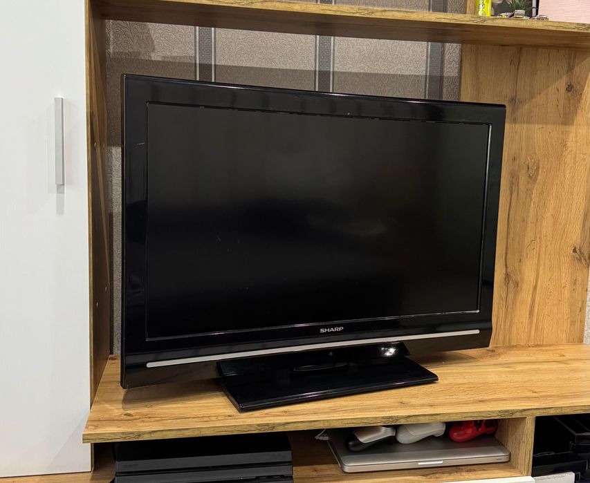 Продам телевизор Sharp 32”