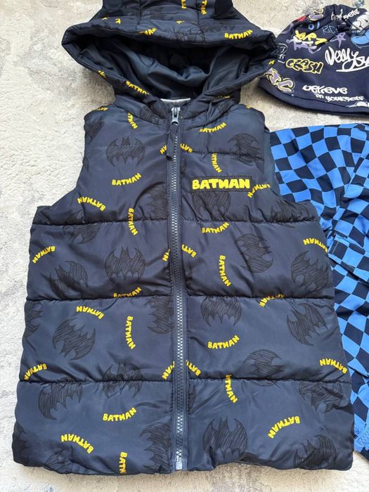 Лот 98-110, вітровка та жилетка на хлопчика 4-5 років