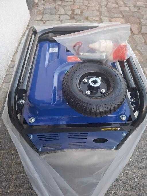 Agregat prądotwórczy 7 KW AFR silnik briggs Titanvolt NBT 8800