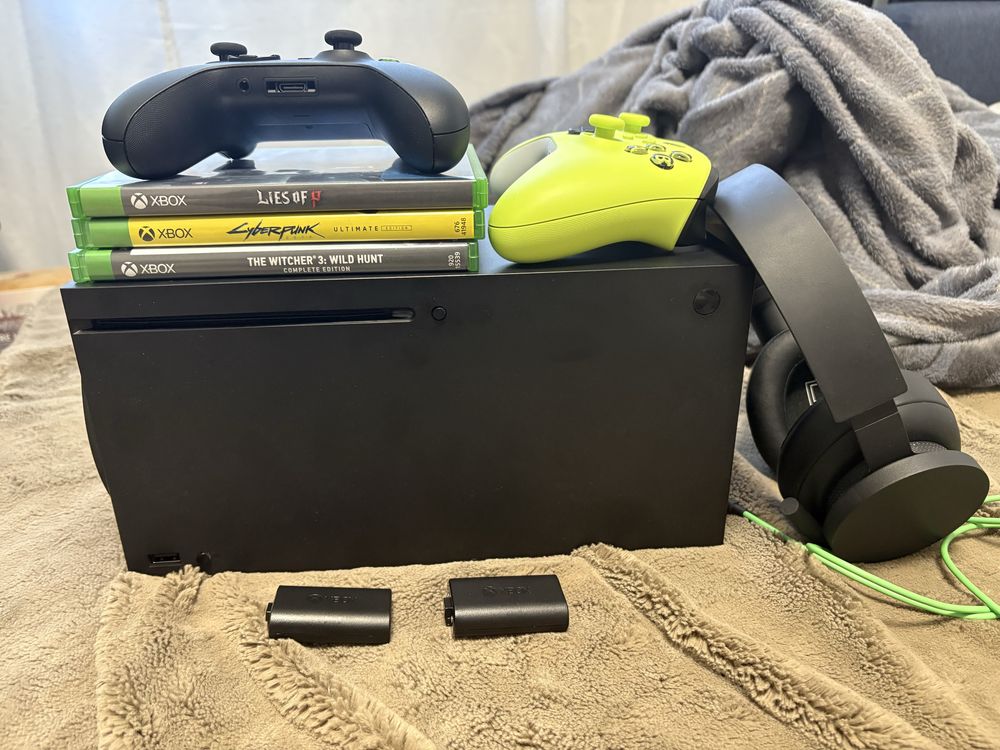 Xbox Series X , Plus gry