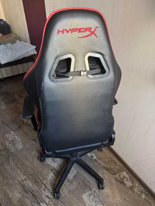 Игровое кресло HyperX Blast – отличное состояние!